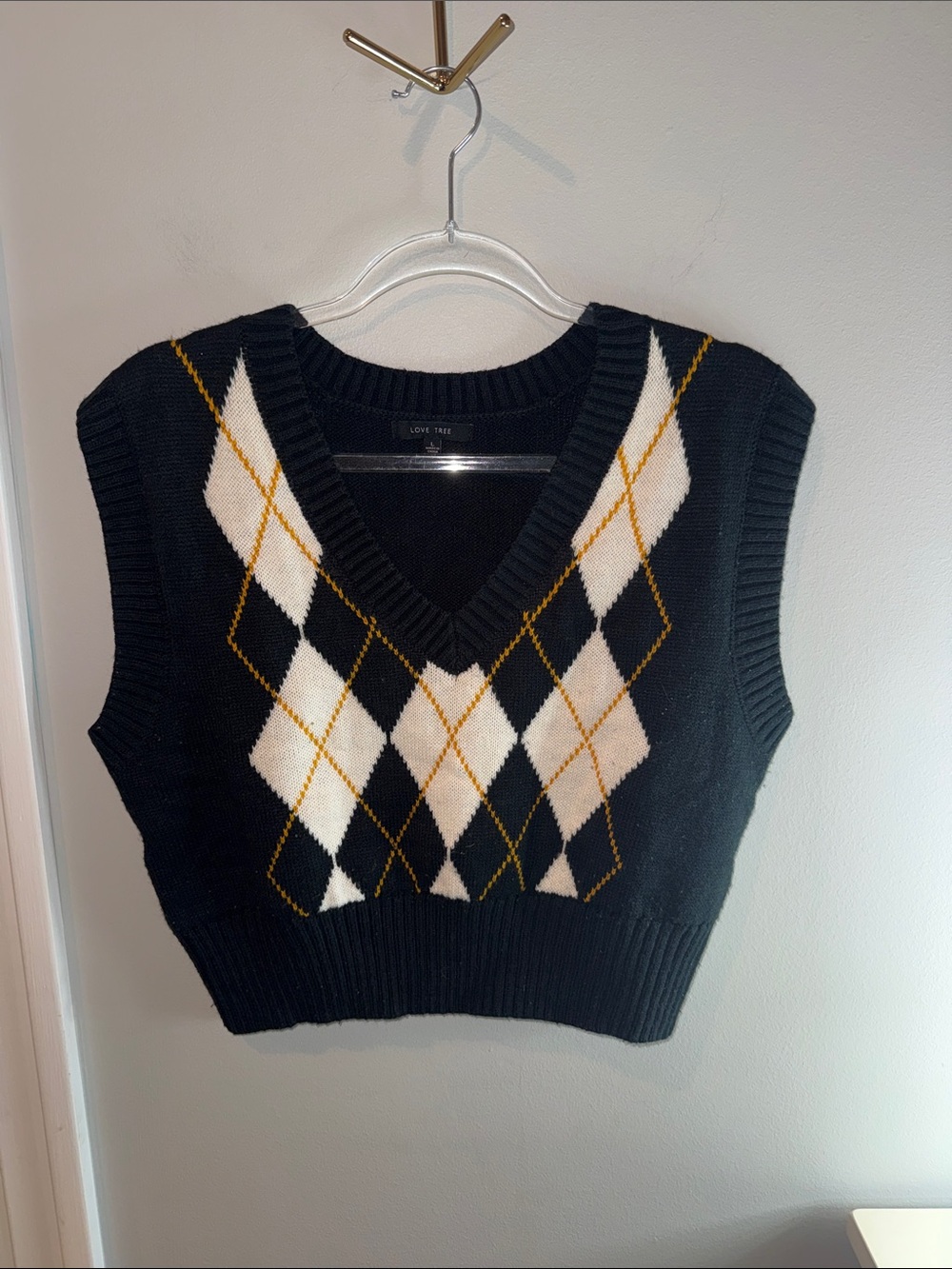 Love Tree Black Argyle V-Neck Sweater Vest with White and Gold Accents